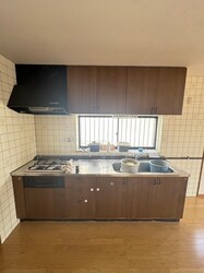 出口３丁目戸建貸家の物件内観写真